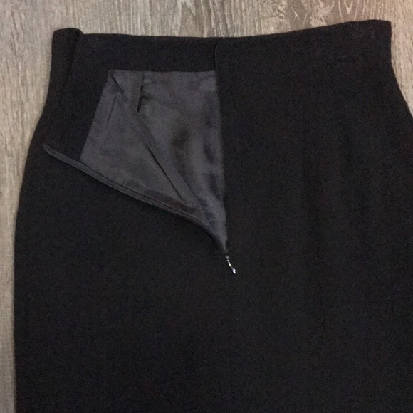 Jones New York wool pencil skirt - Picture 4 of 8
